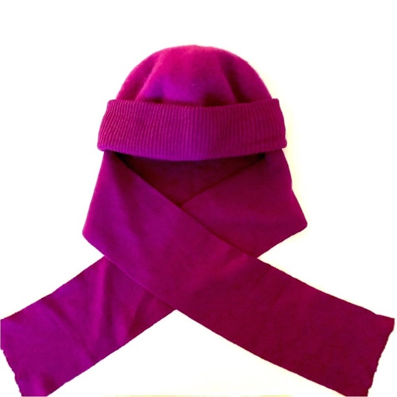 Vintage Wool Felt Cap with Knitted Trim Attached Scarf Magenta Pink Size Smallll - Picture 2 of 2
